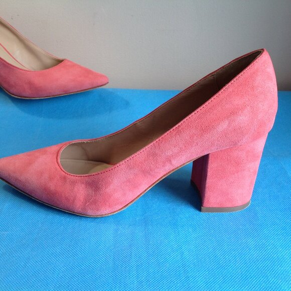 Pour La Victoire Pink Suede Pointed Toe Val Block Heels Pumps 8 - Picture 2 of 15